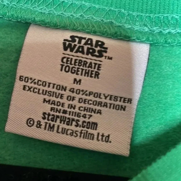 NWT Star Wars Naughty/Nice Yoda Sweatshirt Medium (M) - Picture 7 of 7